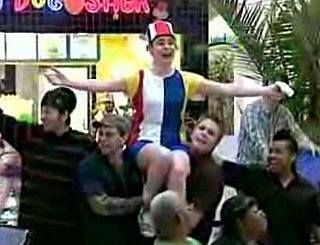 Improv Everywhere Stages a Food Court Musical